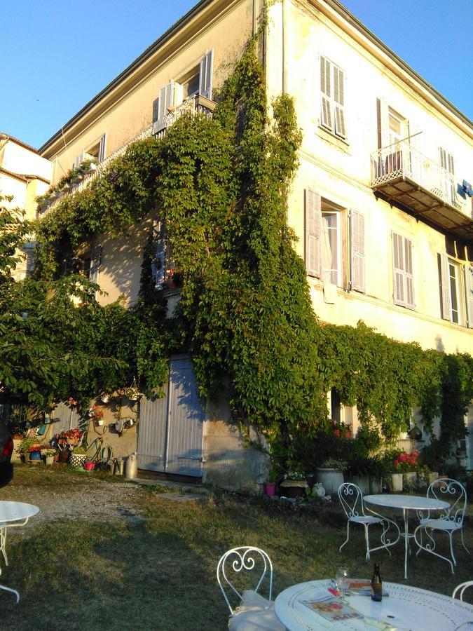 Gilette Au Relais Fleuri B&B 외부 사진